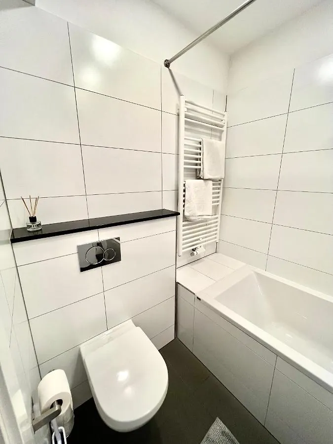 Vibehome Duesseldorf - Stresemannstrasse Appartement